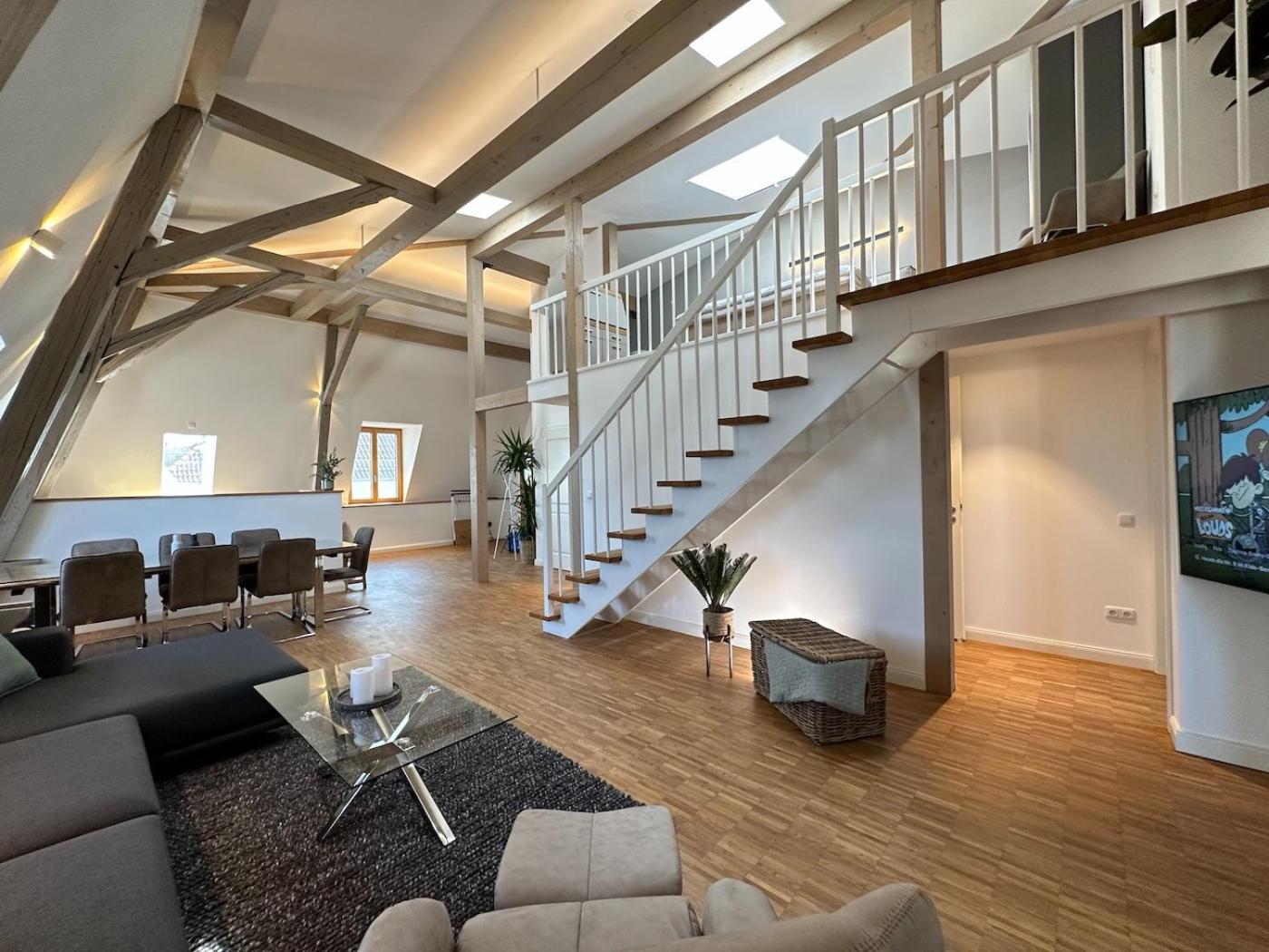 Apartmán Truly - Viel Platz Fuer Business & Familie - Modern, Garage, Fahrstuhl Augsburg Exteriér fotografie